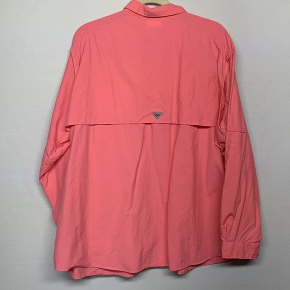 Columbia PFG women’s Pink Button-Up Shirt - Picture 8 of 9